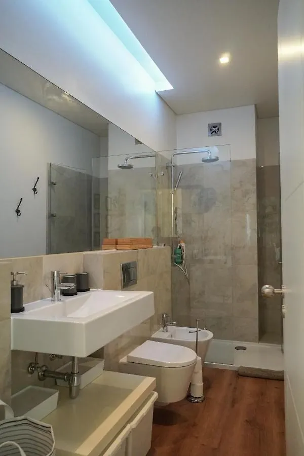 Marques Modern Art Apartment Lisbona 0*,  Portogallo